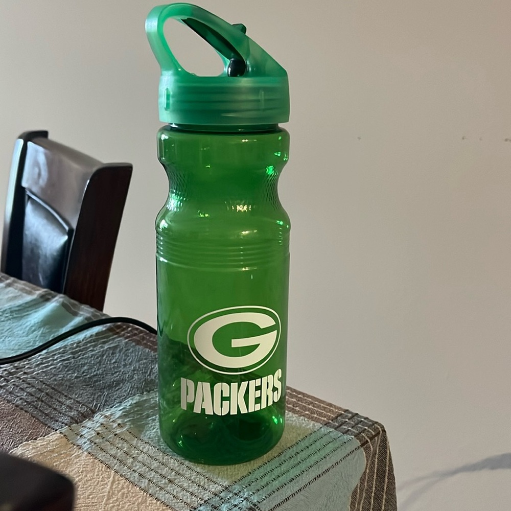 Green Bay Packers water bottle